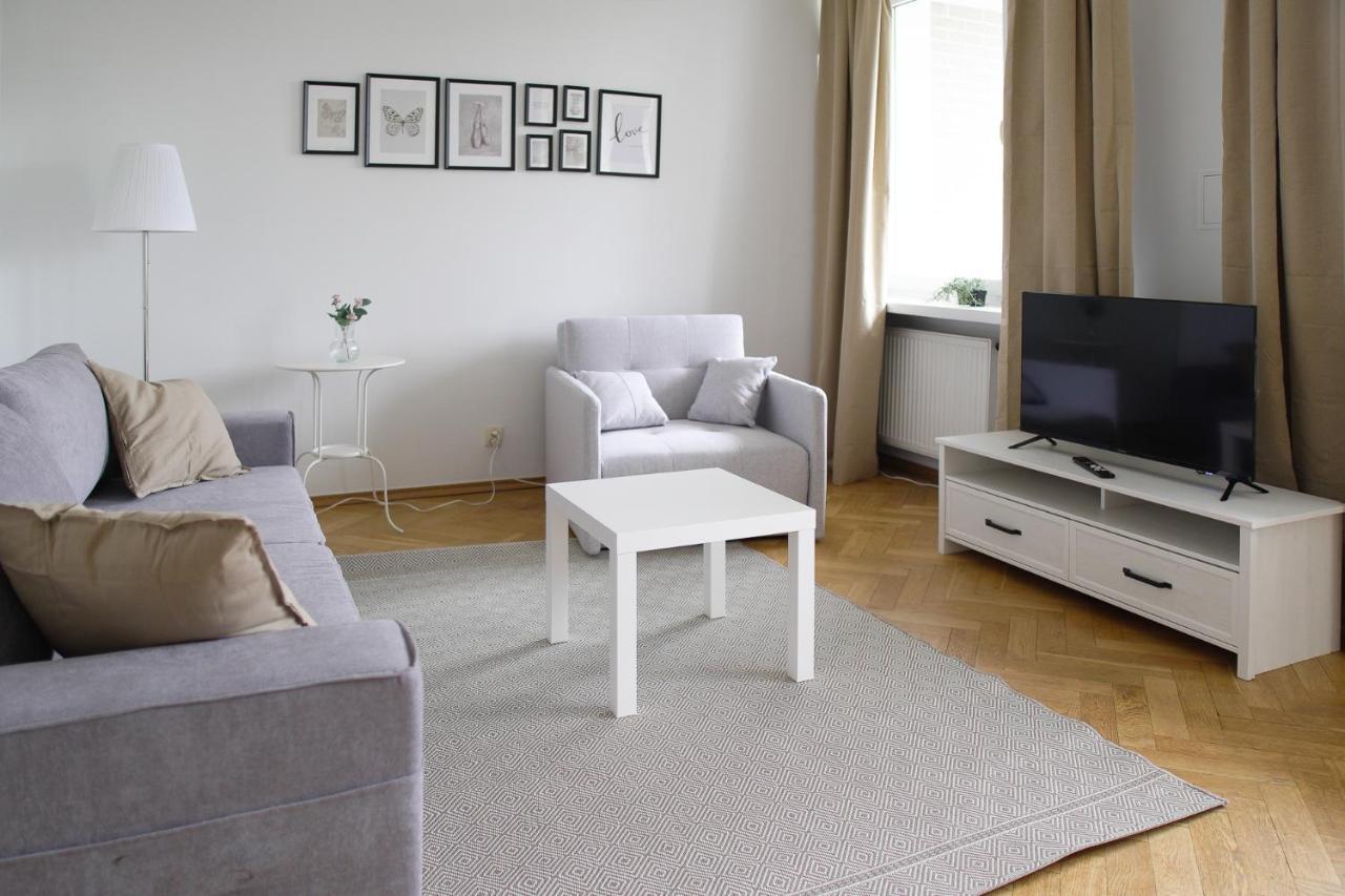 Apartament Przy Parku Saskim Варшава Экстерьер фото
