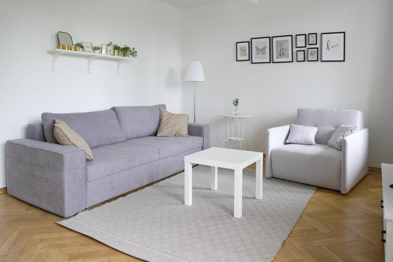 Apartament Przy Parku Saskim Варшава Экстерьер фото